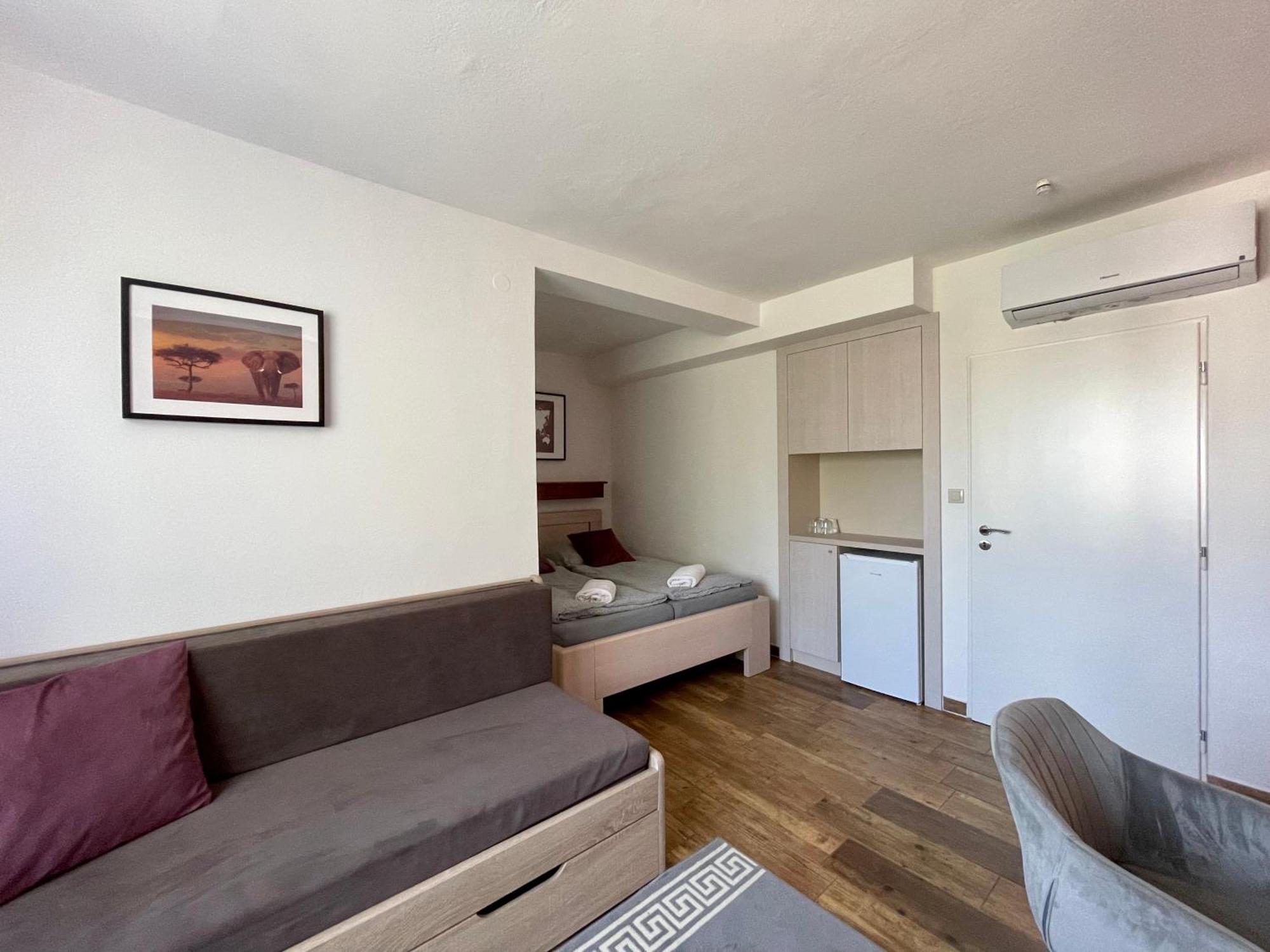 Penzion U Prehrady Luhačovice Kamer foto